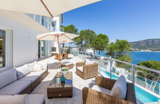 Einzigartige Meerblick Villa mit eigenem Meerzugang in Torrenova | Ref.: 12899