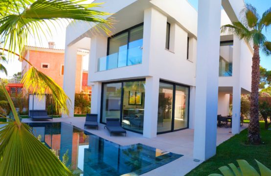 Neuwertige Luxusvilla mit Meerblick und Pool in El Toro | Ref.: 13165