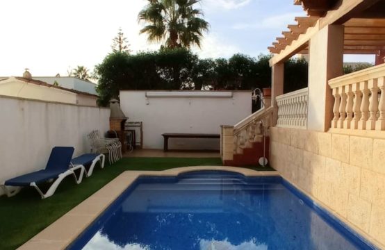Fantastisches Reihenhaus mit 4 Schlafzimmern und privatem Pool in Badia Blava. | Ref.: 13230