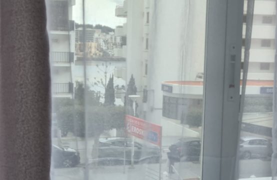 Tolle Gelegenheit, Geld in eine strandnahe Wohnung in Santa Ponsa zu investieren | Ref.: 13269