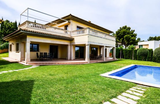 Atemberaubende Villa zum Verkauf in Nova Santa Ponsa | Ref.: 13345