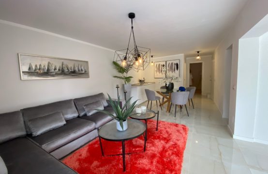 Wunderschöne Erdgeschosswohnung mit Meerblick | Ref.: 13357