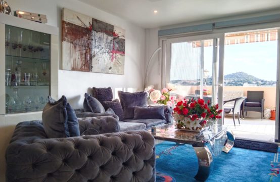 Einzigartige modernisierte Wohnung mit fantastischem Meerblick Santa Ponsa  | Ref.: 12610