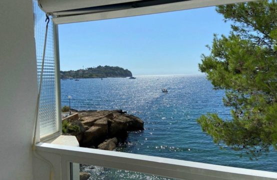 Elegante Ferienwohnung mit Meerzugang &amp; Pool in Santa Ponsa, Mallorca | Ref.: 13840
